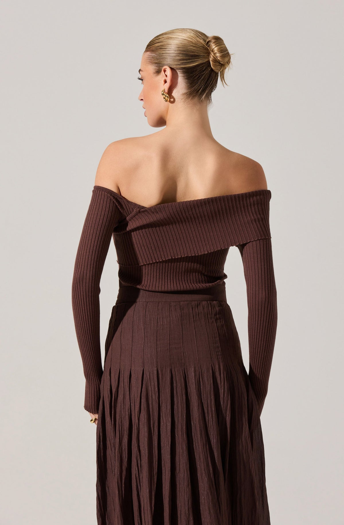 Daniella Off Shoulder Sweater